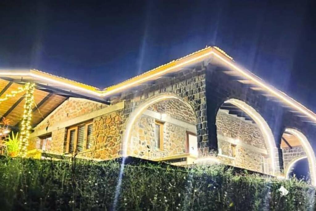 Eze Nof - A Hilltop Villa With 360º Water View Насик Экстерьер фото